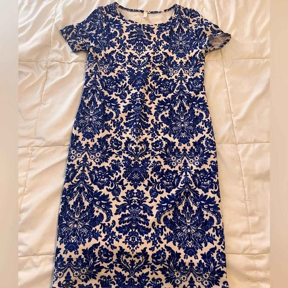 PINKBLUSH blue floral maternity dress - Picture 2 of 2